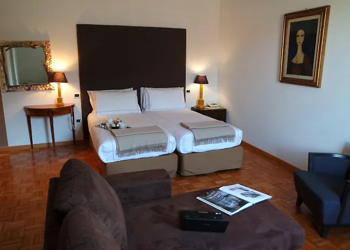 Del Sole 3* Porto Valtravaglia